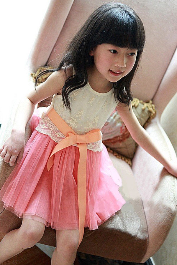 Dress up your little girl like a princess loveyourswag